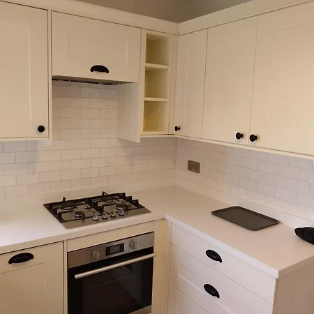 47 Elmville Avenue Holiday home *