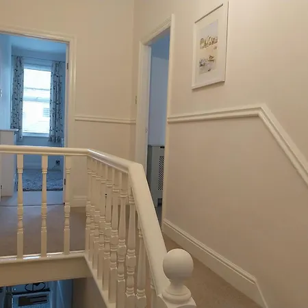 47 Elmville Avenue Holiday home *
