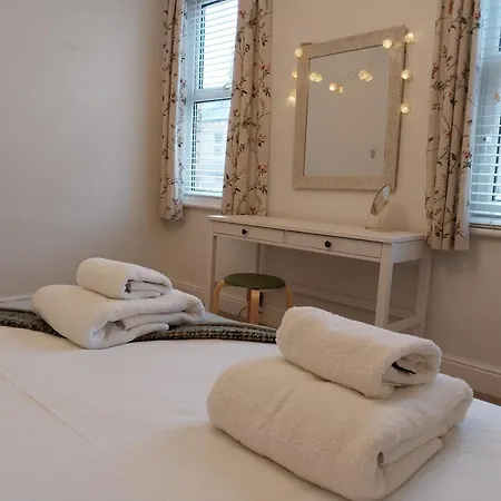 47 Elmville Avenue Holiday home Scarborough