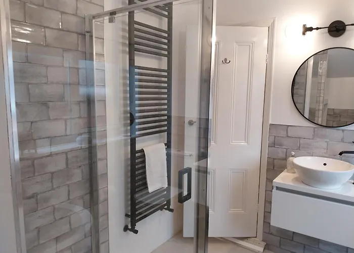 Tatil Evi 47 Elmville Avenue Scarborough