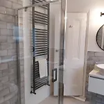 Holiday home 47 Elmville Avenue Scarborough