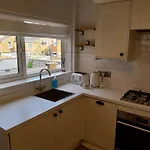 Holiday home 47 Elmville Avenue