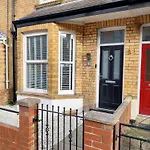 Holiday home 47 Elmville Avenue *